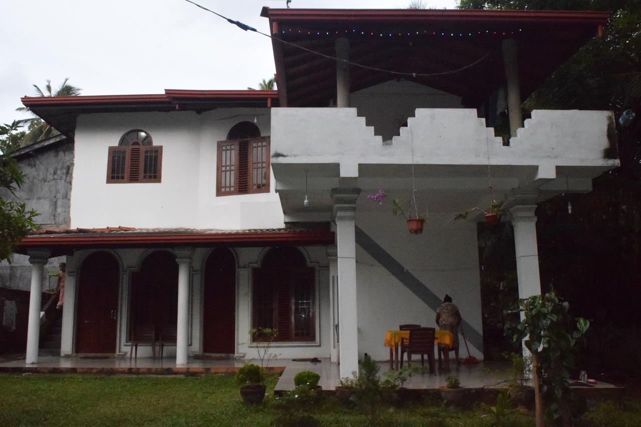 Villa Heaven Hikkaduwa Exterior photo